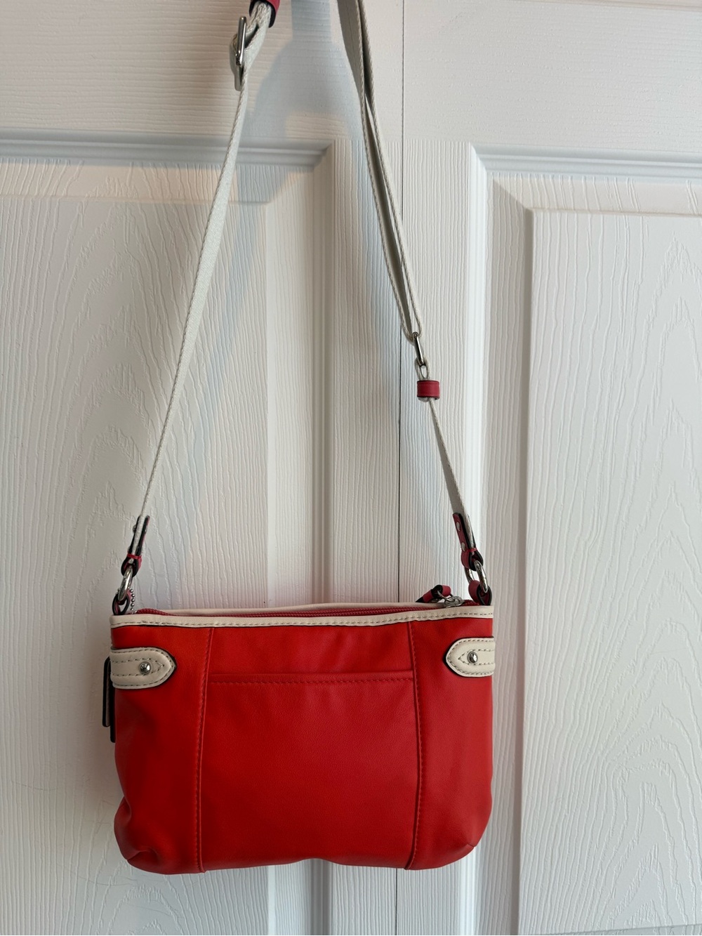 COACH Coral and Cream Leather Shoulder Bag with Silver Hardware - Picture 9 of 9